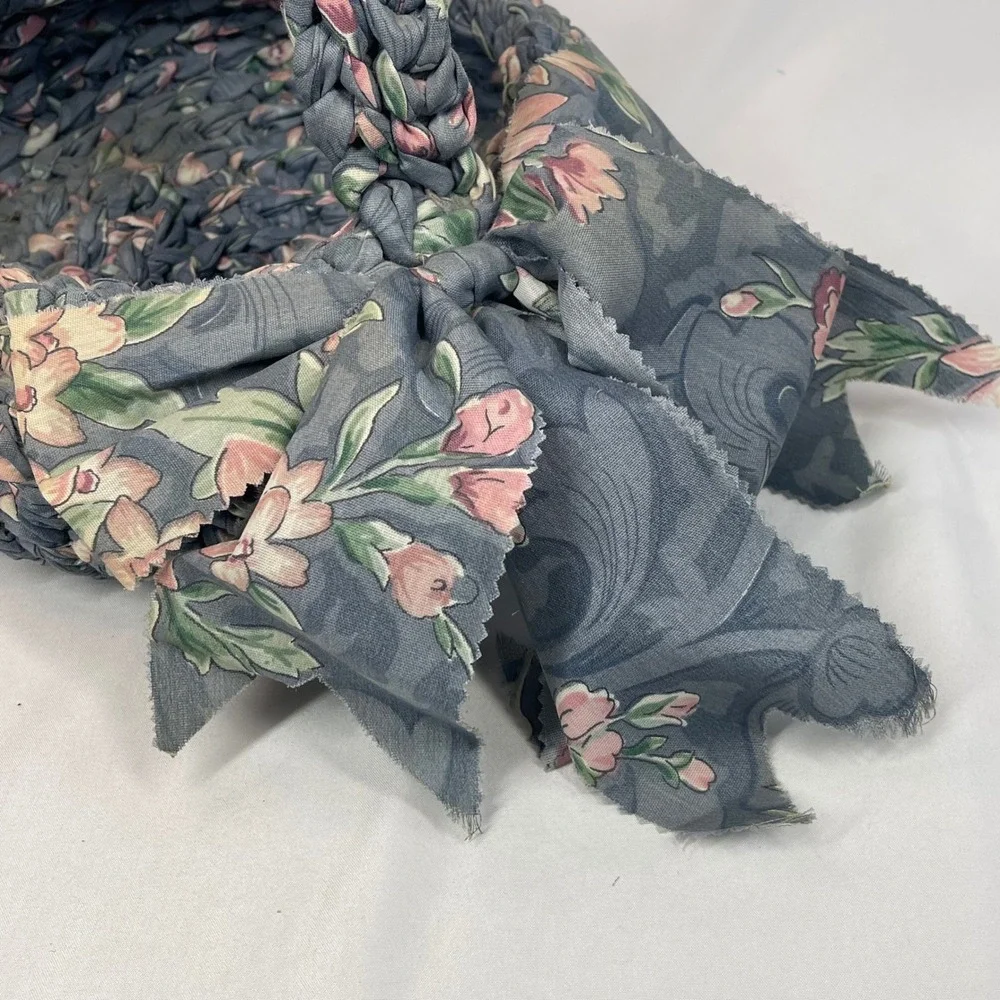 Vintage Rag Weave Basket Blue Mauve Floral Braided Fabric Round Cottagecore 10in